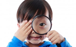 配散光眼镜多少钱，配散光眼镜多少钱一副