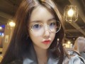 镜框女生应该选什么，镜框女生应该选什么颜色